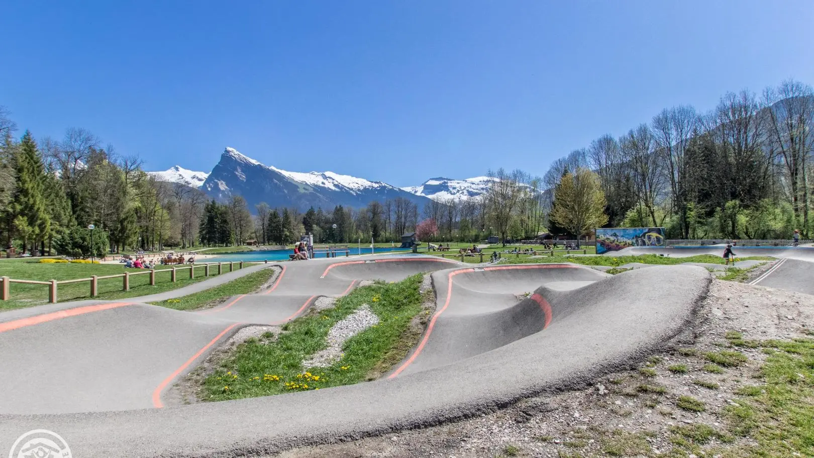 Base de loisirs du Lac Bleu à 600m