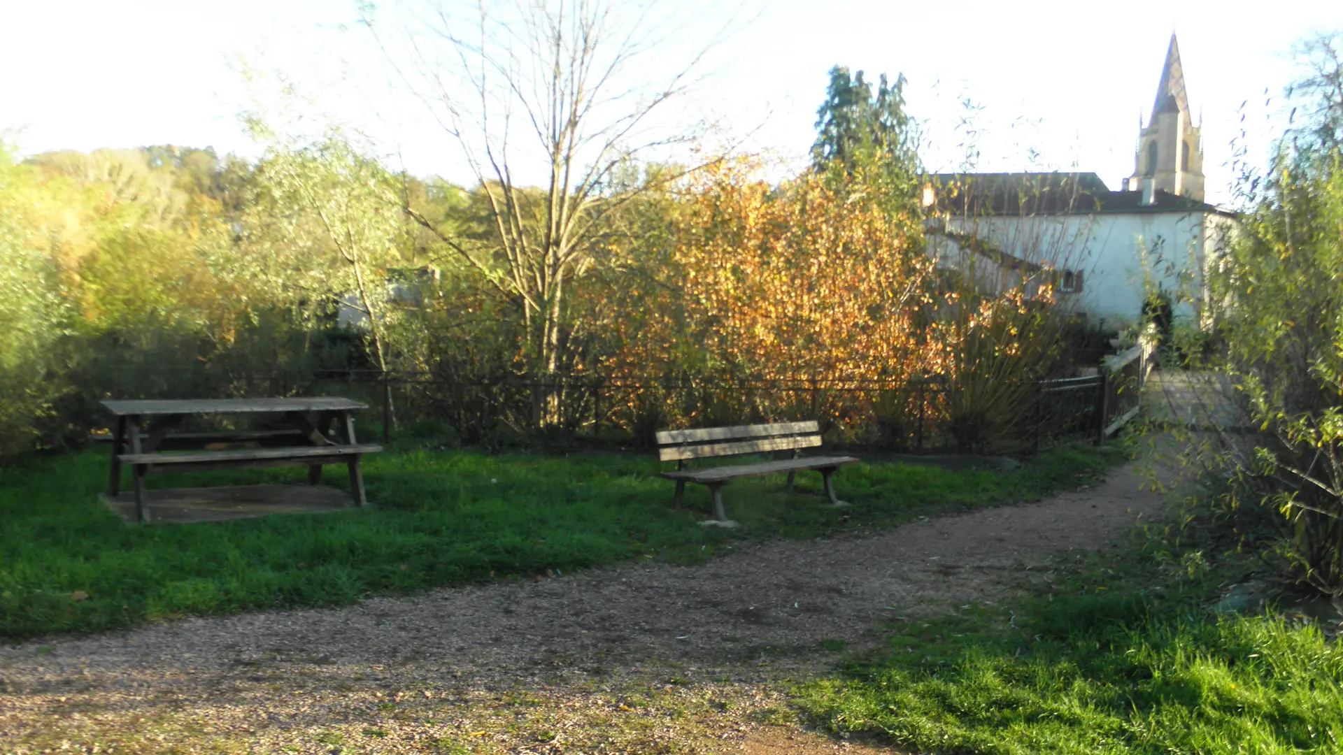 pont de bois sur la Teyssonne
