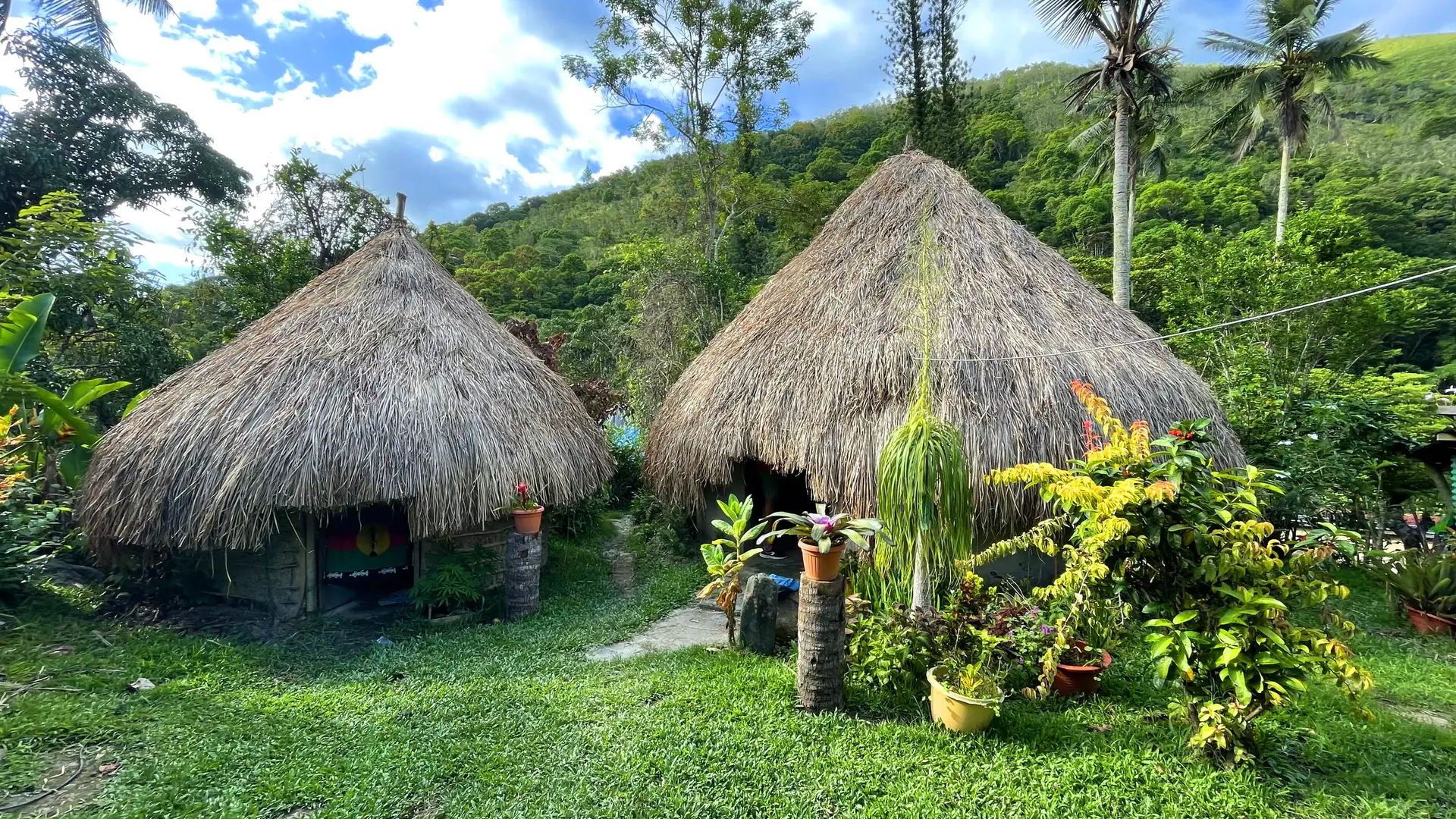 accueil en tribu, chez julie, tendo