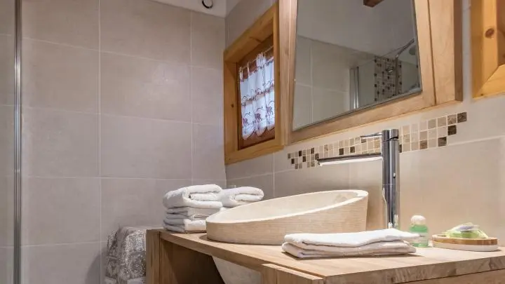 Salle d'eau Chambre 1