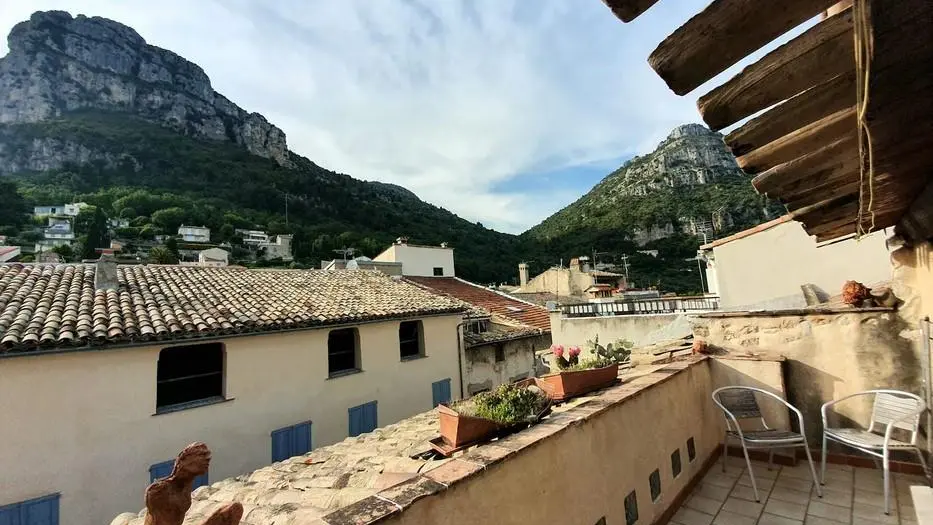 Terrasse - La Maison du Château - Gîtes de France Saint-Jeannet