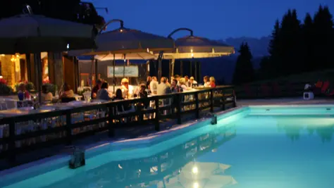 Piscine de nuit