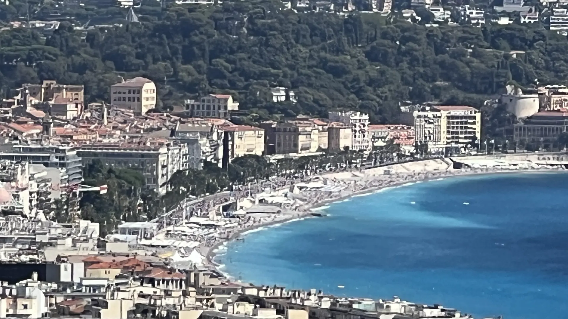 Vue panoramique terrasse Est