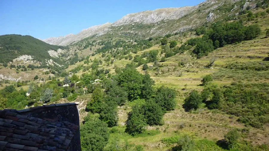 vue sur le Cheiron depuis la cuisine