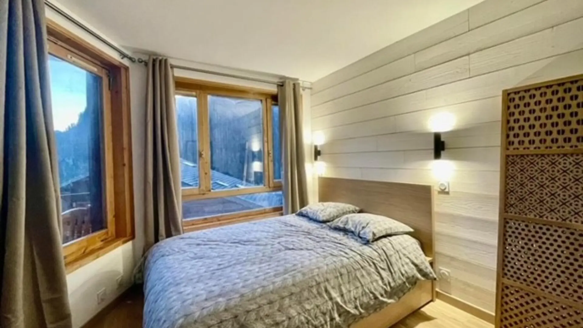 Grand lit - Studio Val Pierre