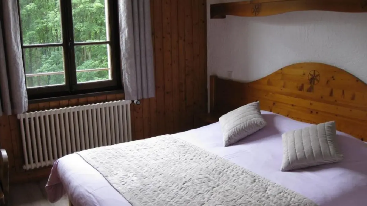 Des Lacs Chambre 2