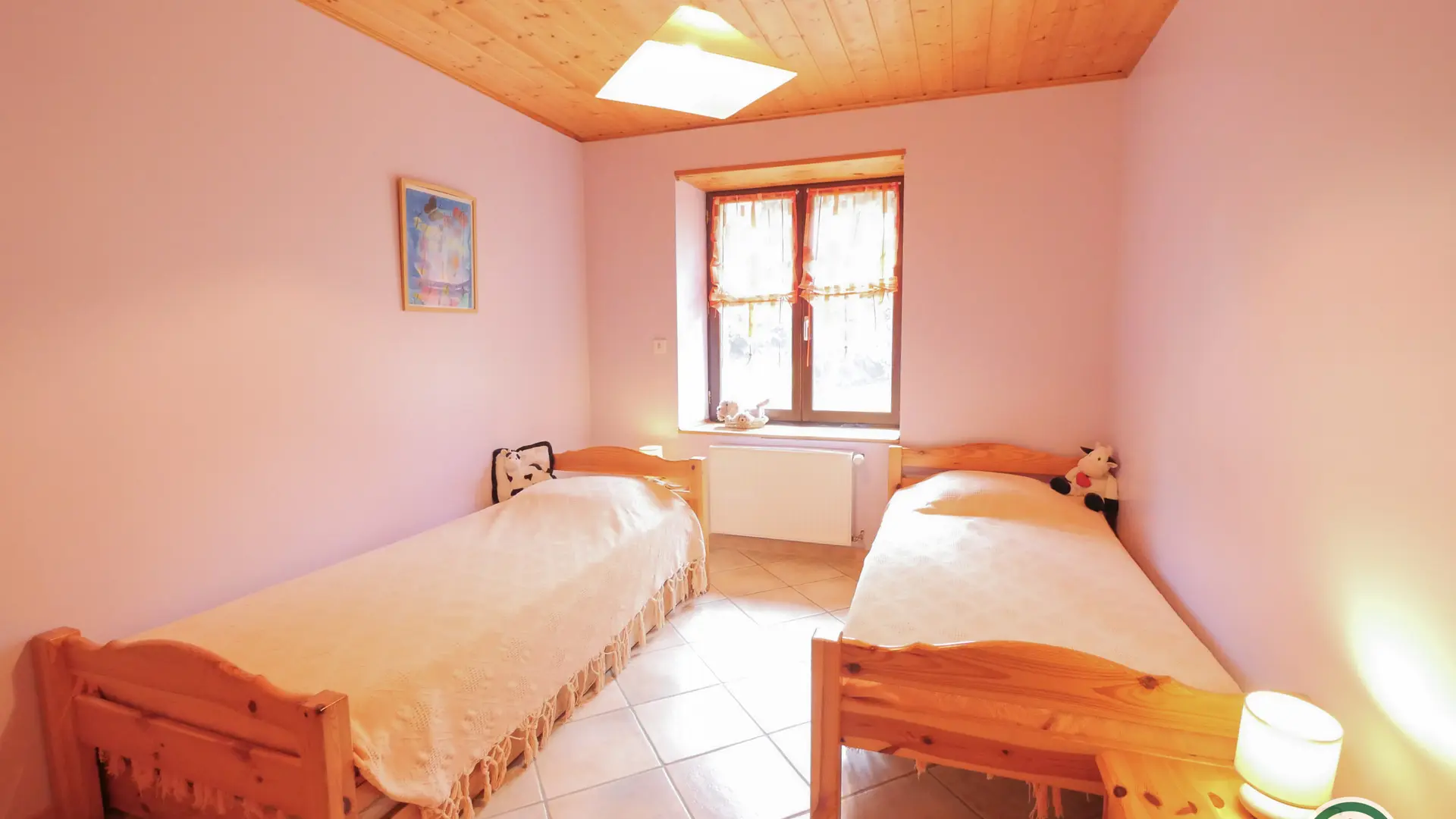 Gîte M. Mme MAULLIER Régis et Béatrice Laye village