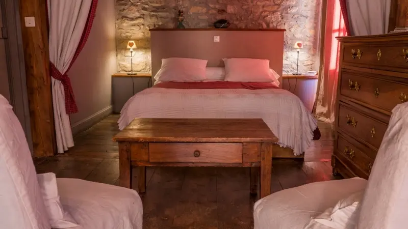 Escoyères chambre lit double