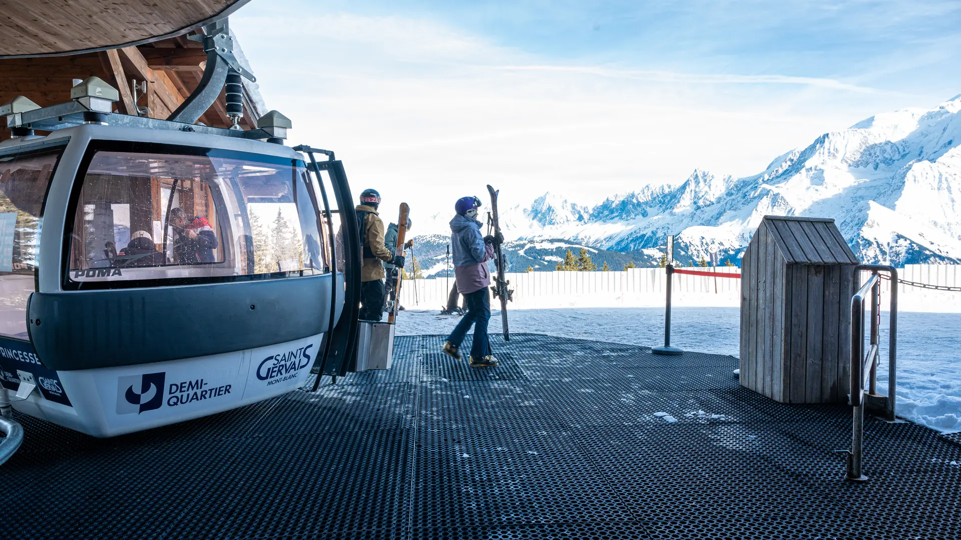 Gare Amont Télécabine Princesse_Demi-Quartier