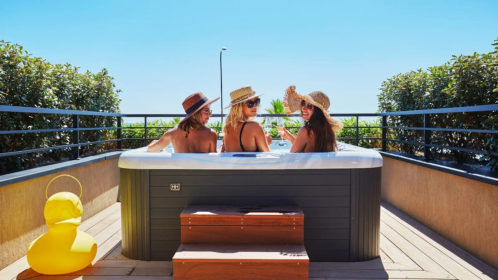 JACUZZI SUITE