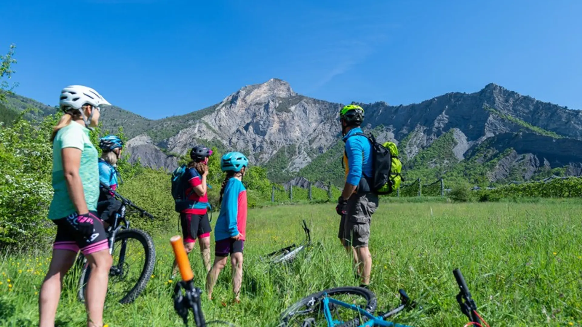 Les environs de la Motte du Caire