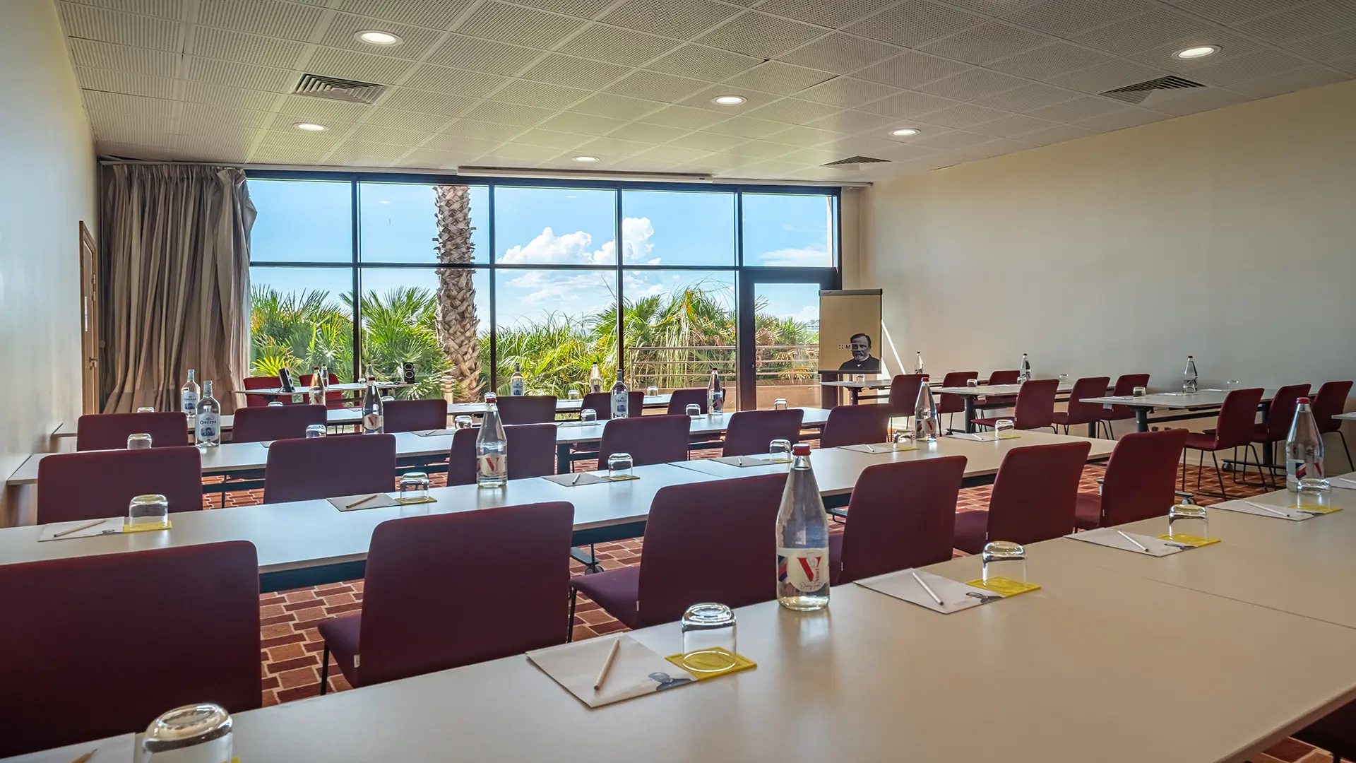 Salle de réunion 73