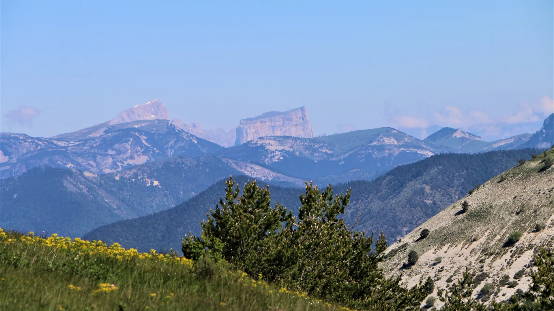 Les crêtes de Luzet