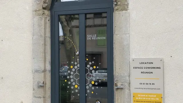 entrée de l'espace coworking