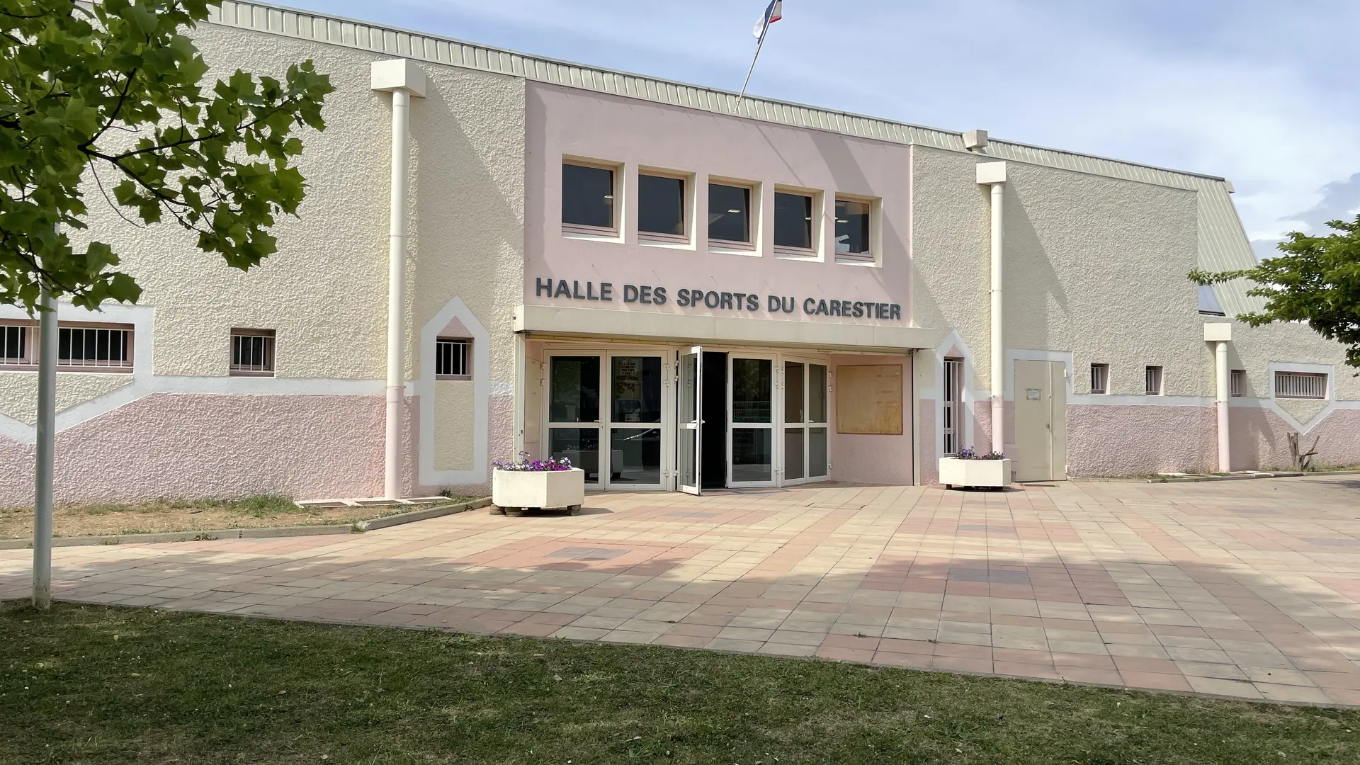 Halle des Sports du Carestier