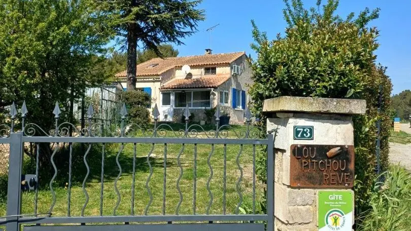LOU PITCHOÙ RÊVE du Paradou aux pieds des Baux, près de Maussane, des Alpilles Saint-Rémy, Fontvielle, Arles ...
