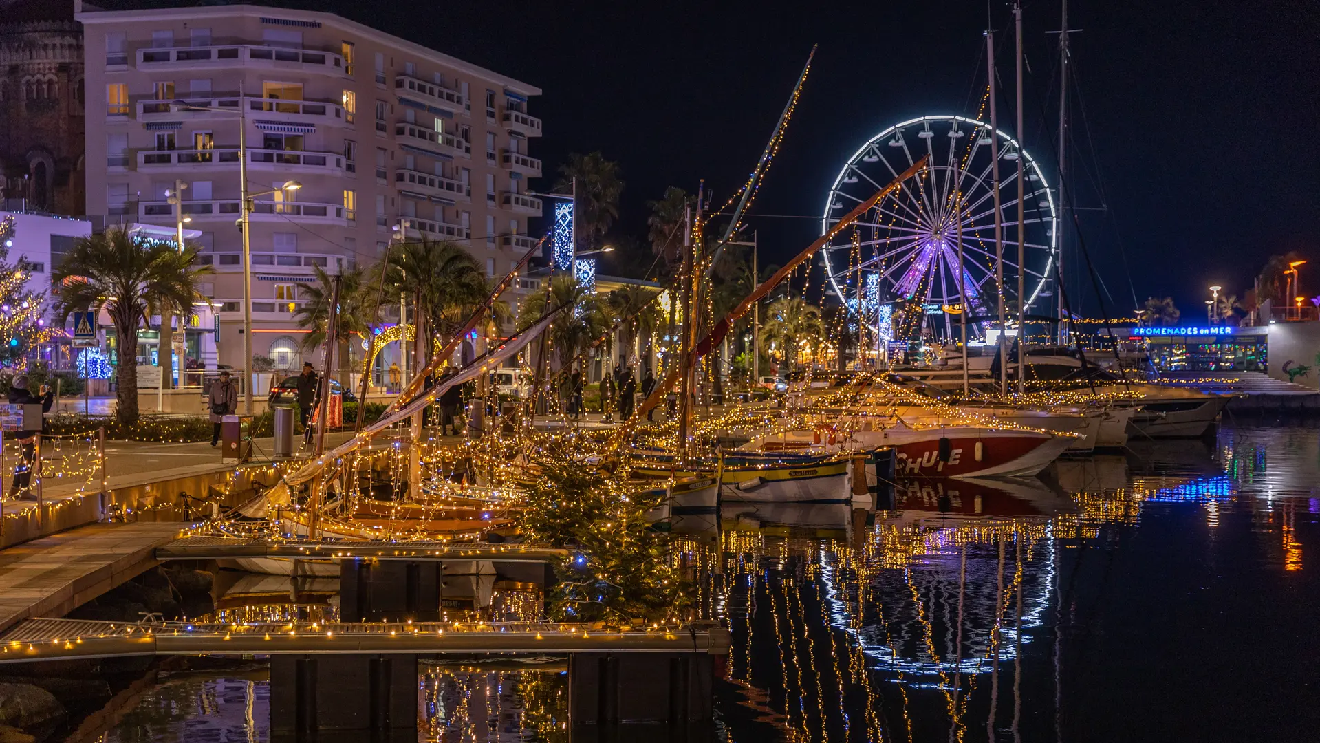 Illuminations de Noël à Saint-Raphaël