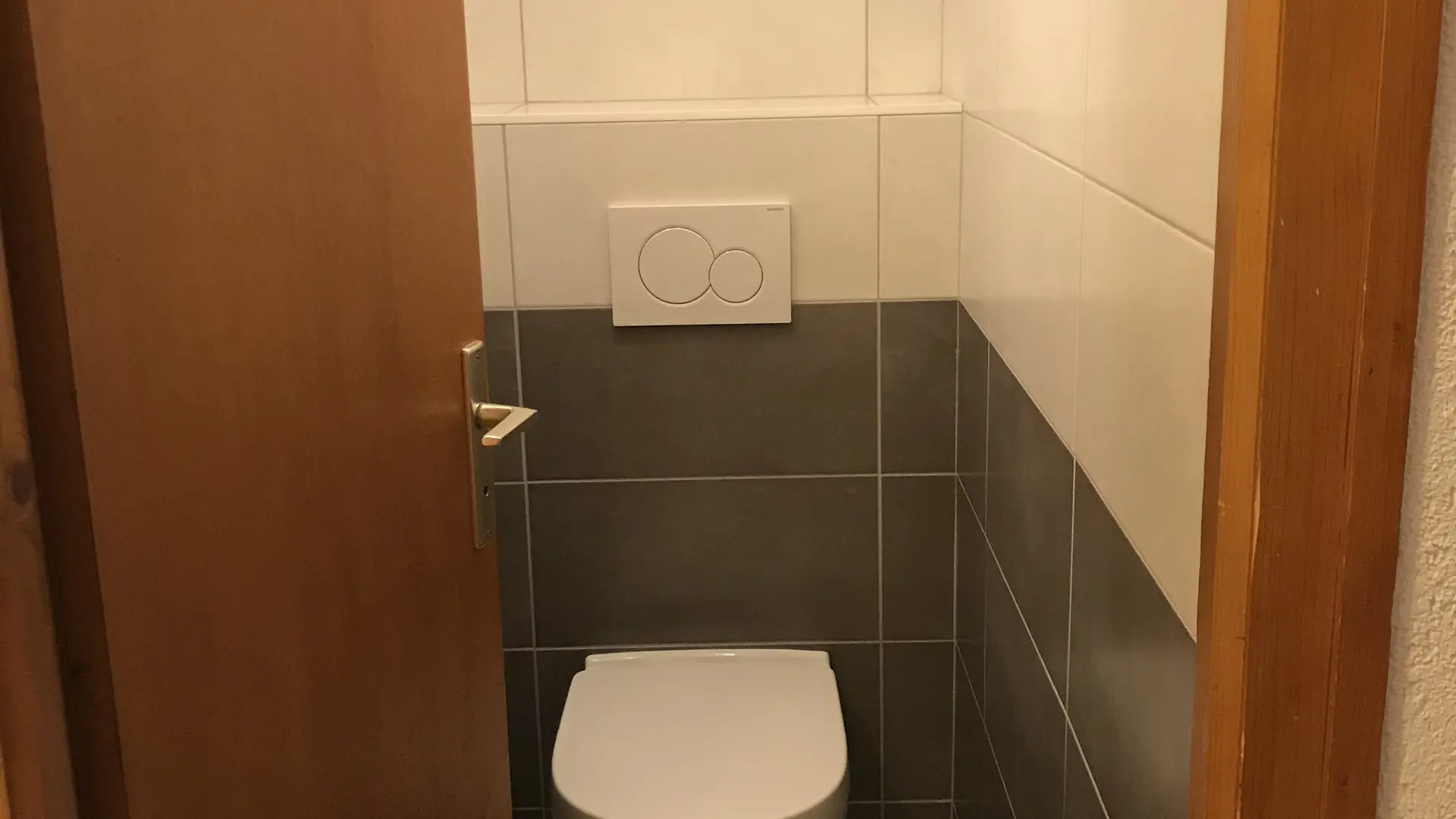 Toilettes séparées