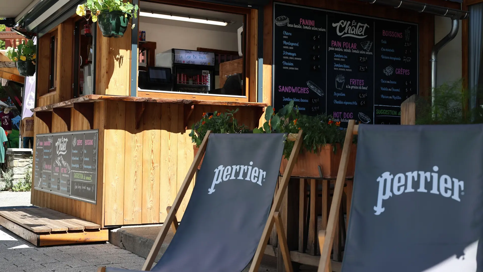Profitez d'une pause gourmande au chalet du Castillan