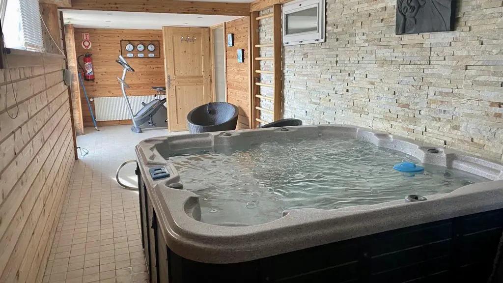Espace bien être avec bain à remous