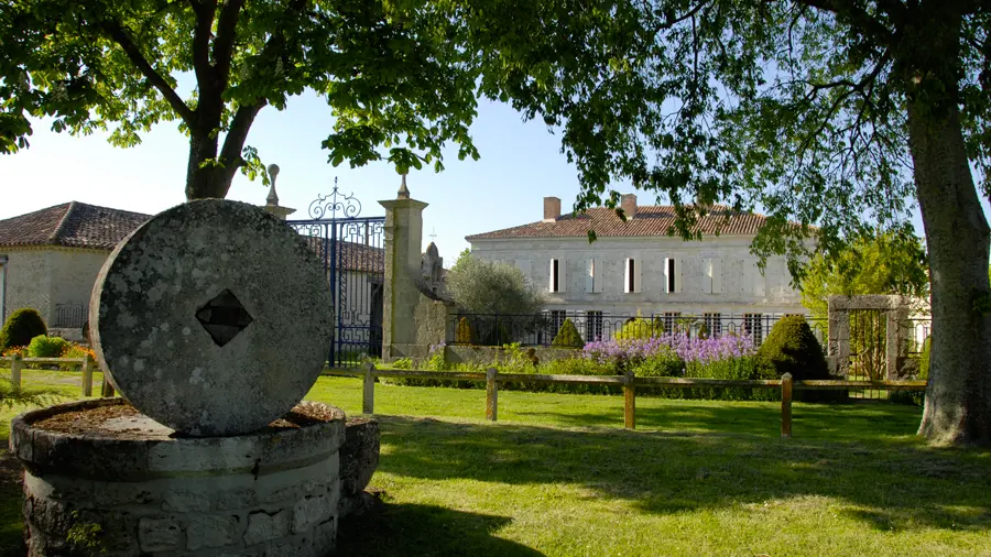 hameau et moulin à huile