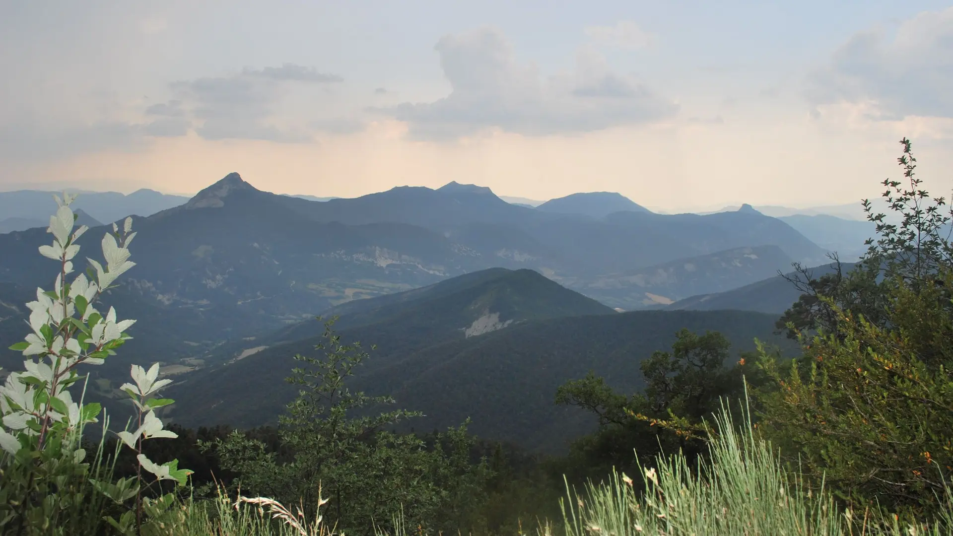 Jolie lueur sur les hauteurs du Duffre