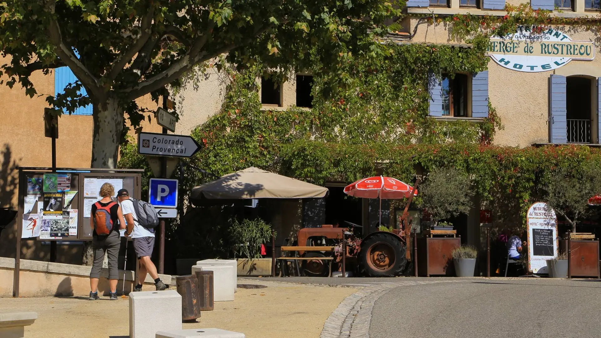 Départ de Rustrel