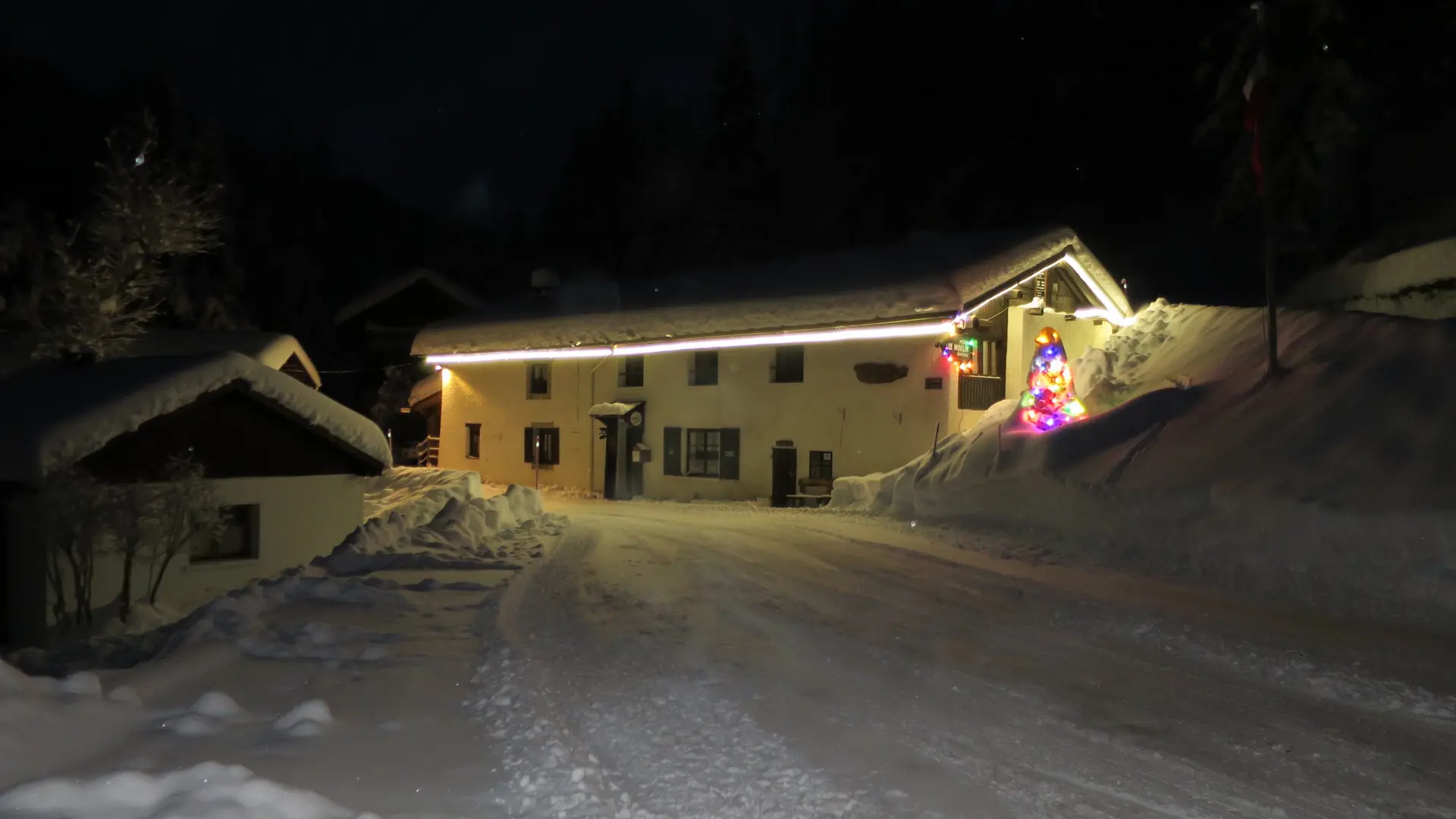 gîte le moulin argentière -chamonix hiver