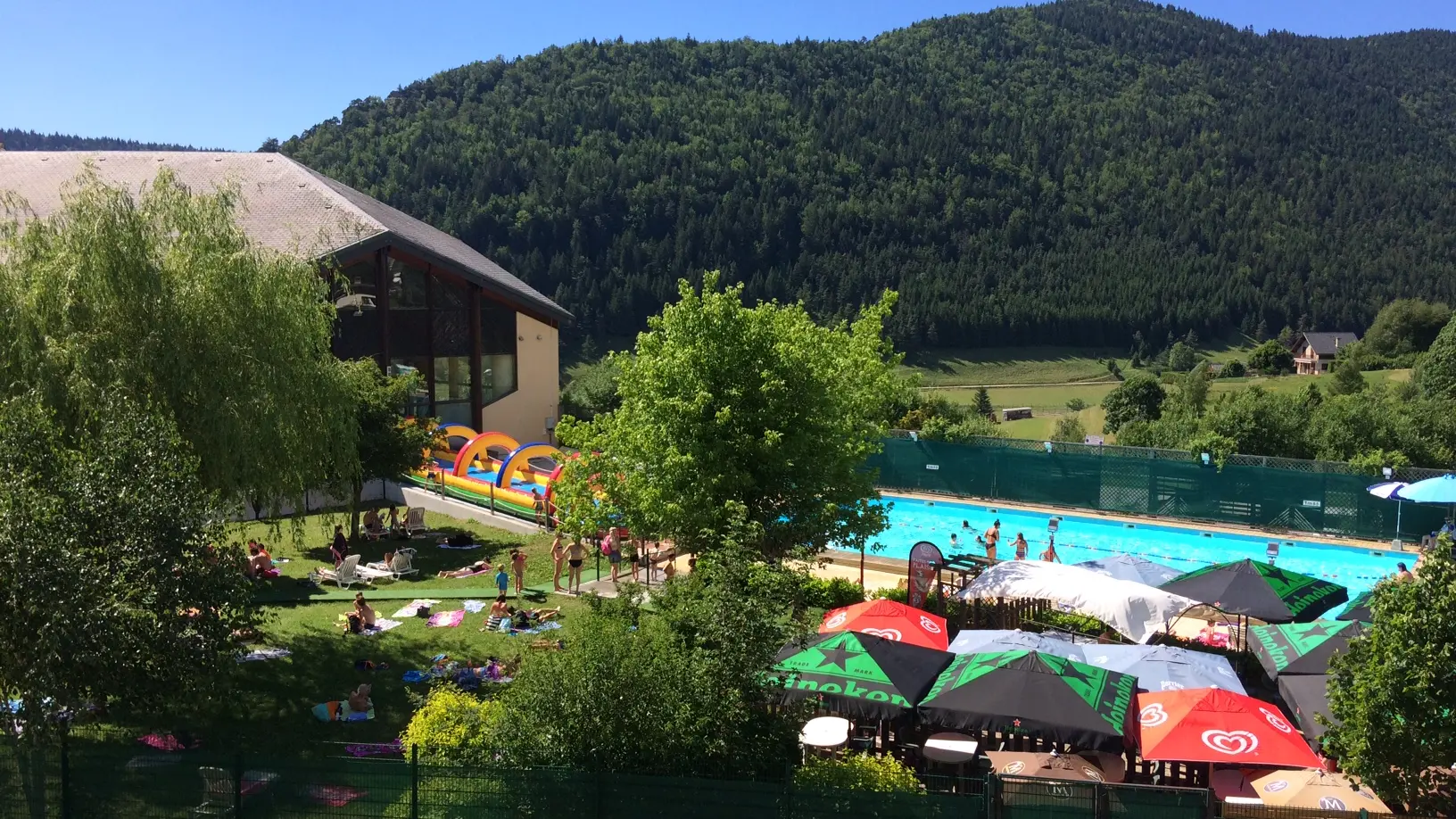 Piscine extérieure
