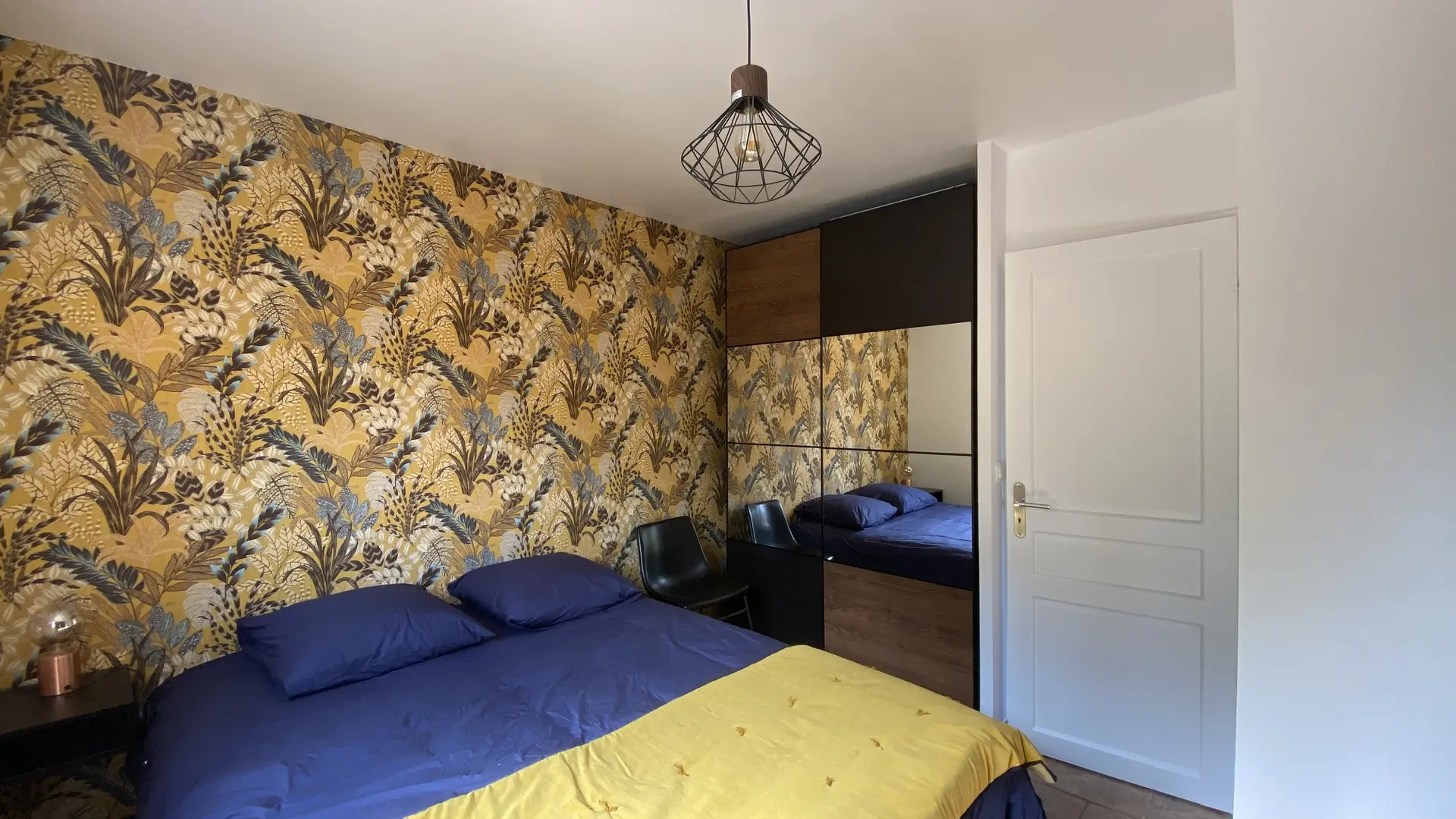 Chambre jaune (2)