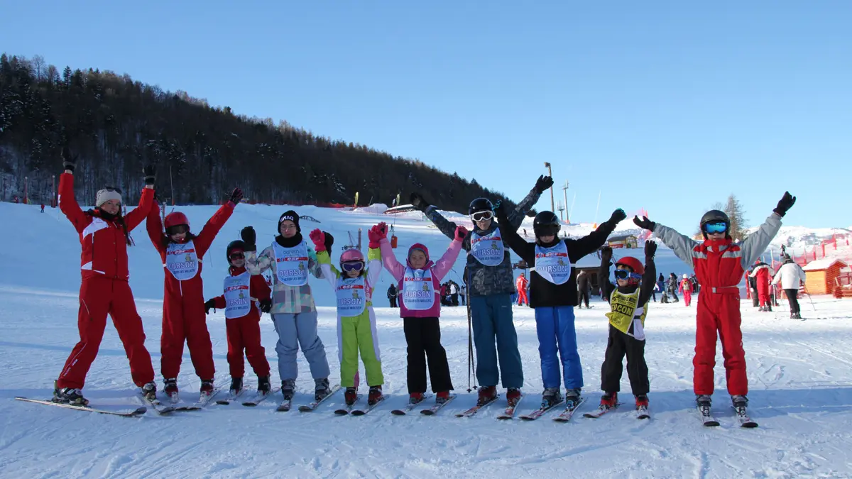 Cours de ski alpin pour enfants avec l'ESF St Léger