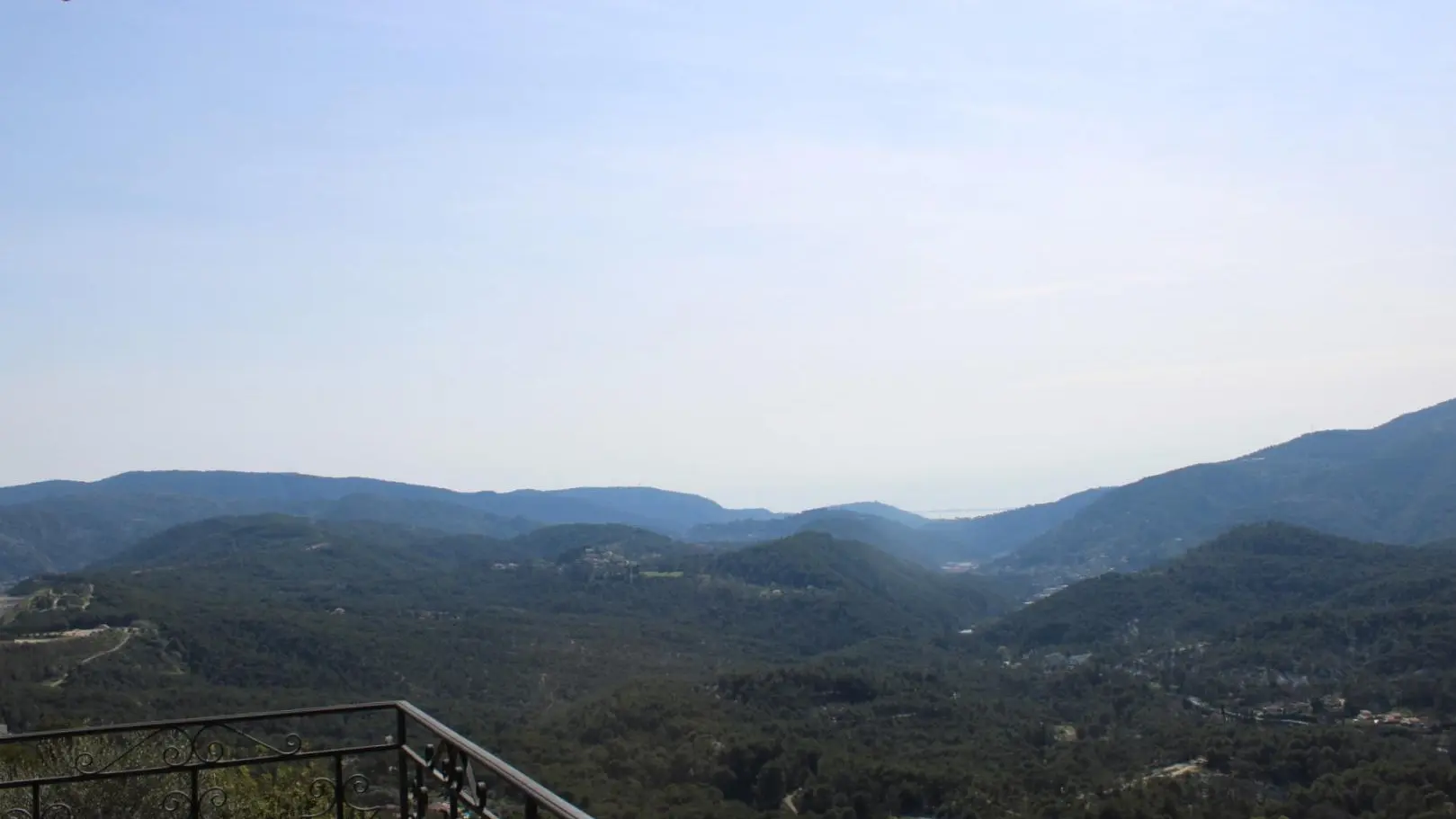 La Dominante-Vue balcons-Blausasc-Gîtes de France des Alpes-Maritimes