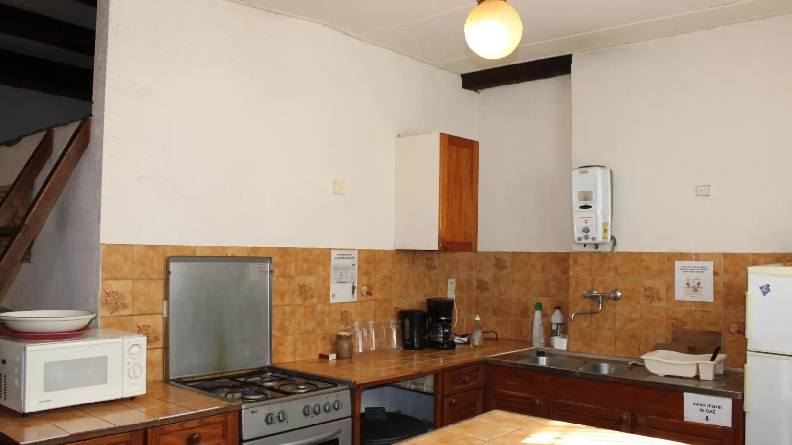 Gîte d'Etape/Groupe La Rouguière - Cuisine commune - Saint-Martin-Vésubie - Gîtes de France Alpes-Maritimes