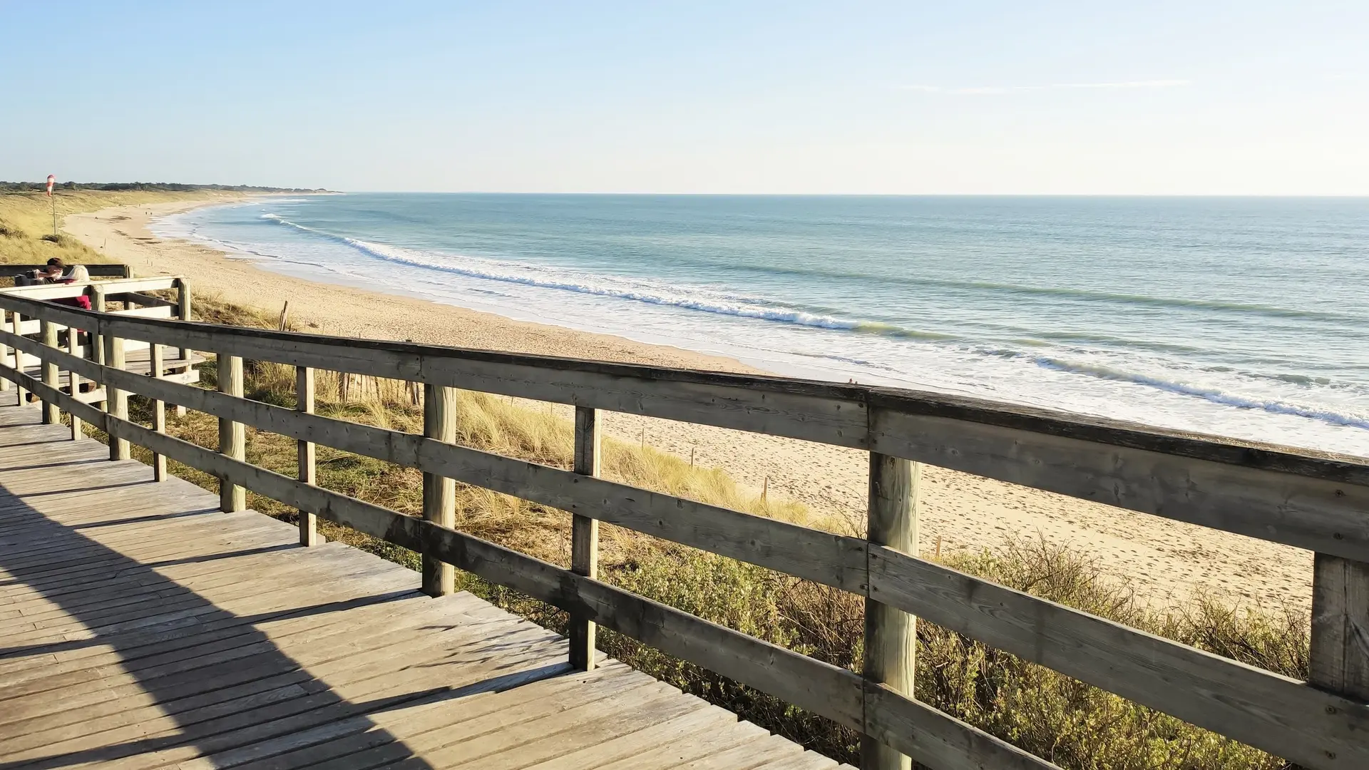 Plage des Gollandières : l'estacade