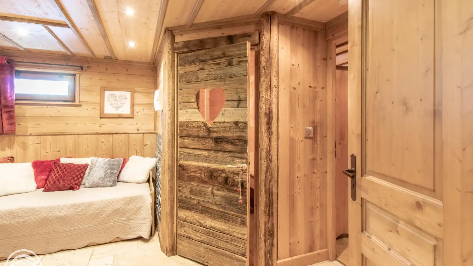 Sauna intérieur et espace détente