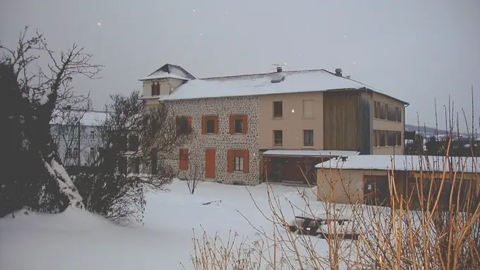 lycée extérieur en hiver