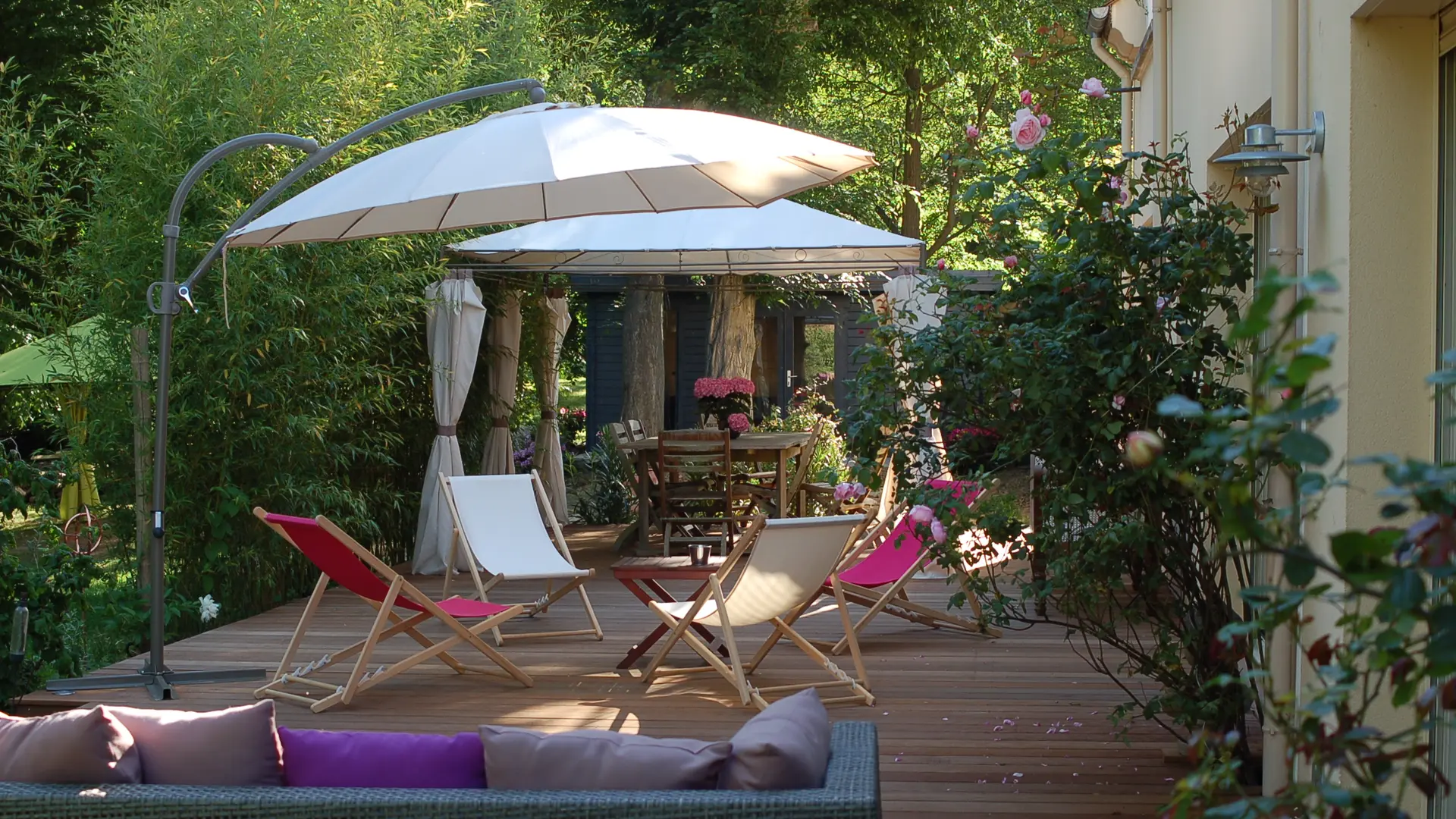 Terrasse, B&B Loft Trotters, l'Etang-la-Ville