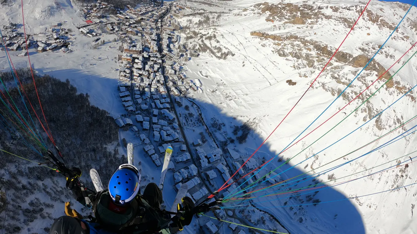Survol de Val d'Isère_Val d'Isère Parapente