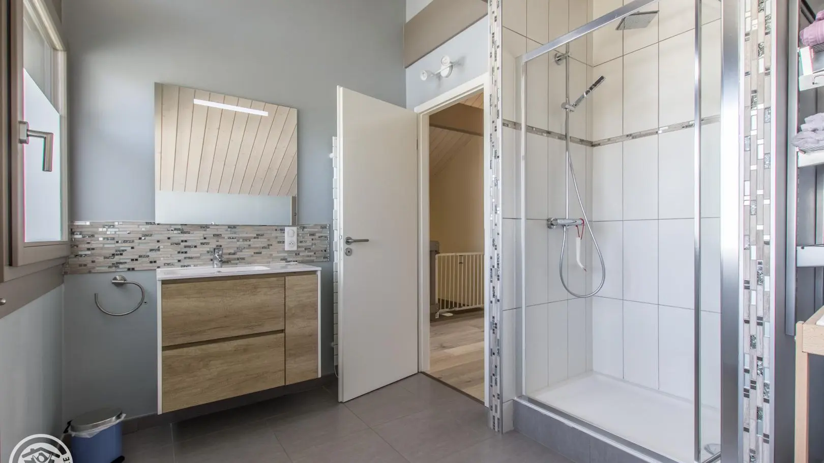 Salle d'eau à l'étage