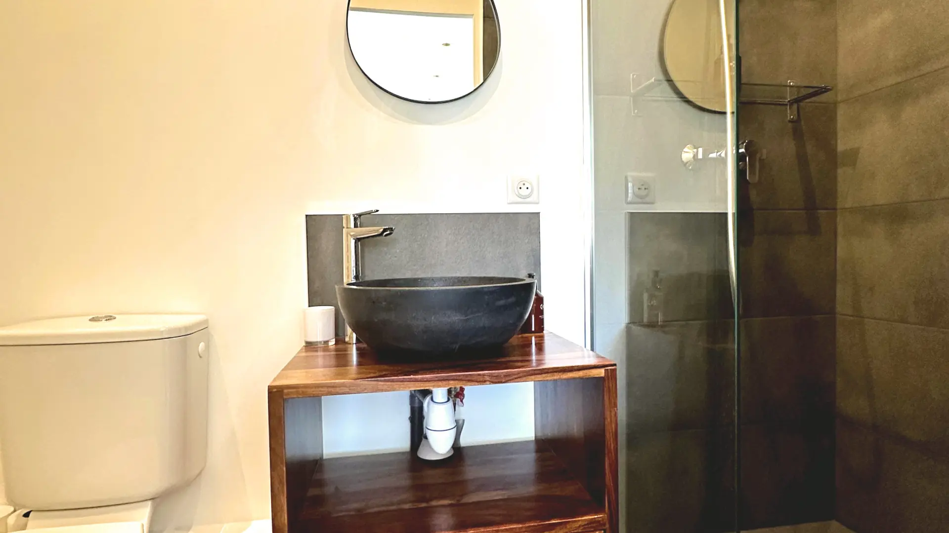 Location saisonnière Le Vacon 10 Marseille