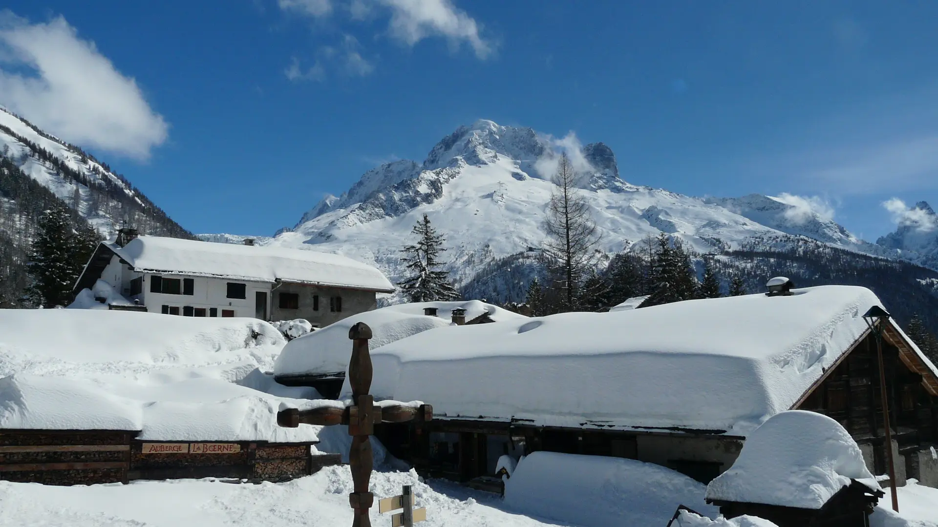gîte la boerne argentière hiver aiguille des grands montets