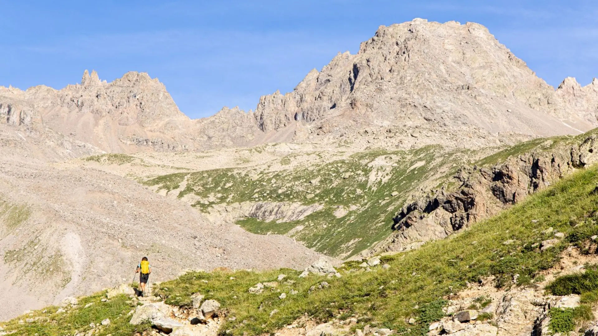 Montée au lac de Combeynot
