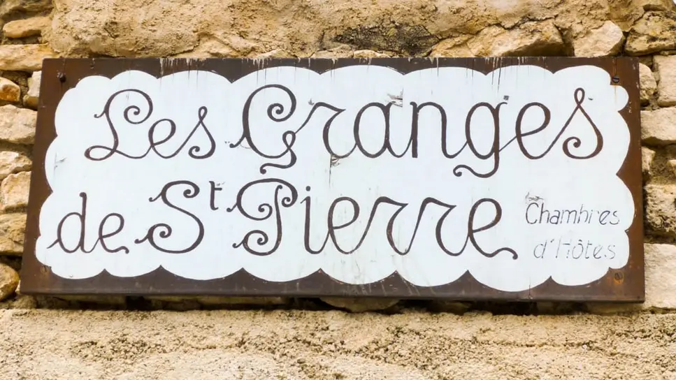 Enseigne les Granges de St Pierre