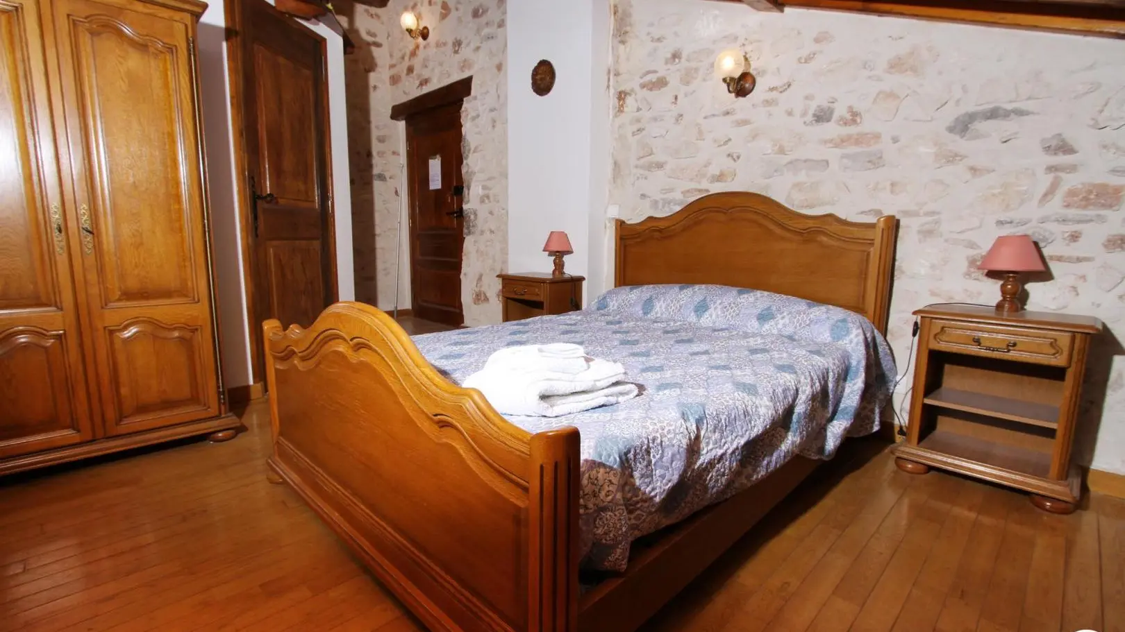 CHAMBRE MANON