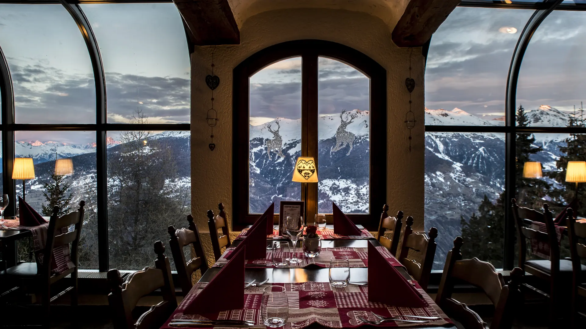 Intérieur Restaurant la Cambuse