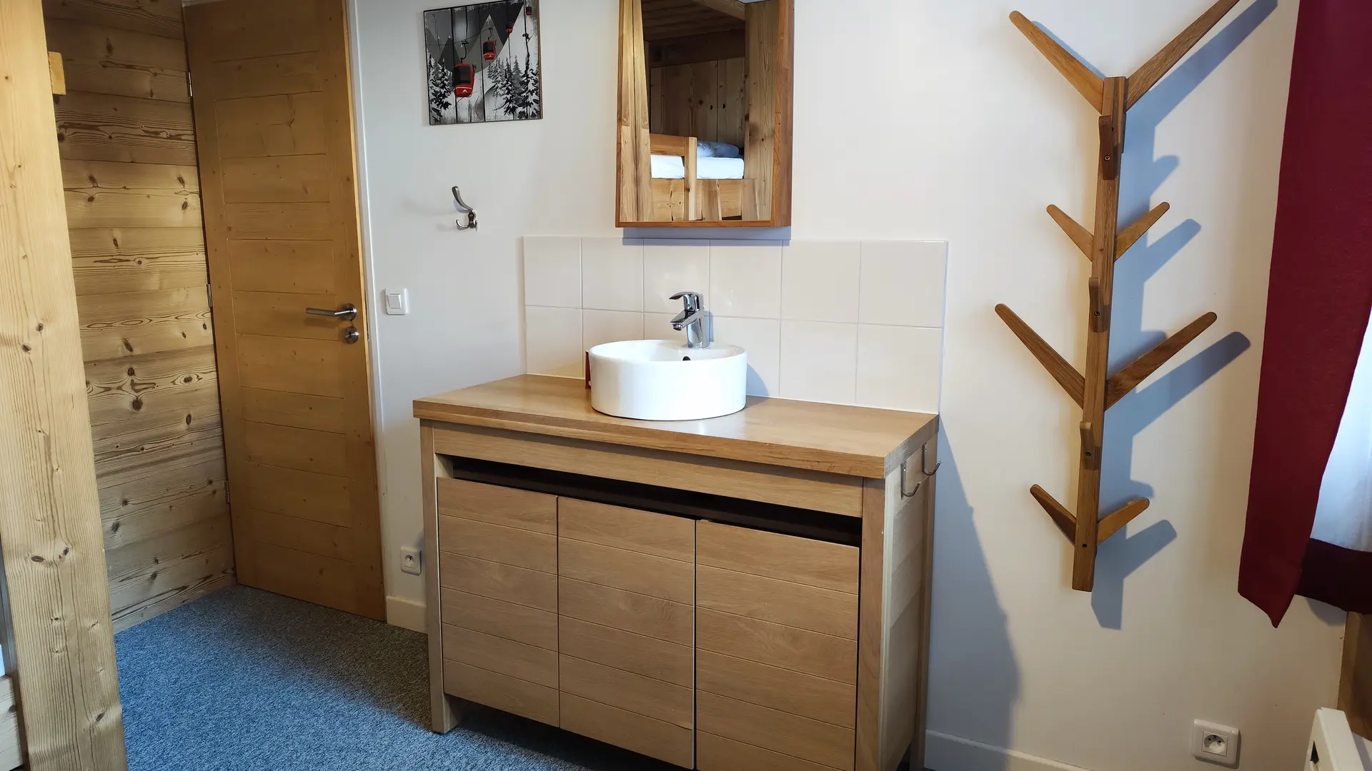 Chambre avec lavabo