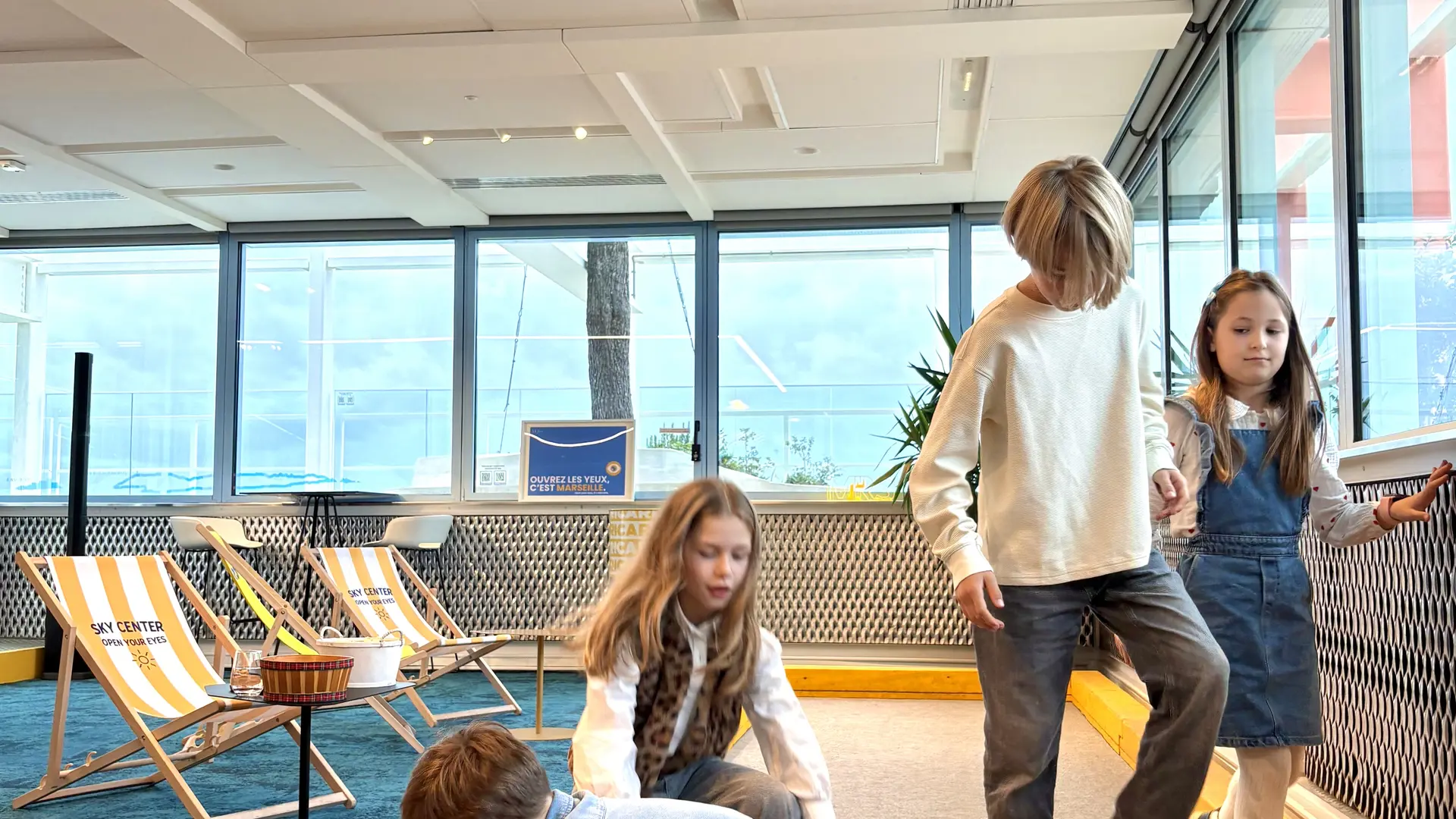 Les enfants s'amusent