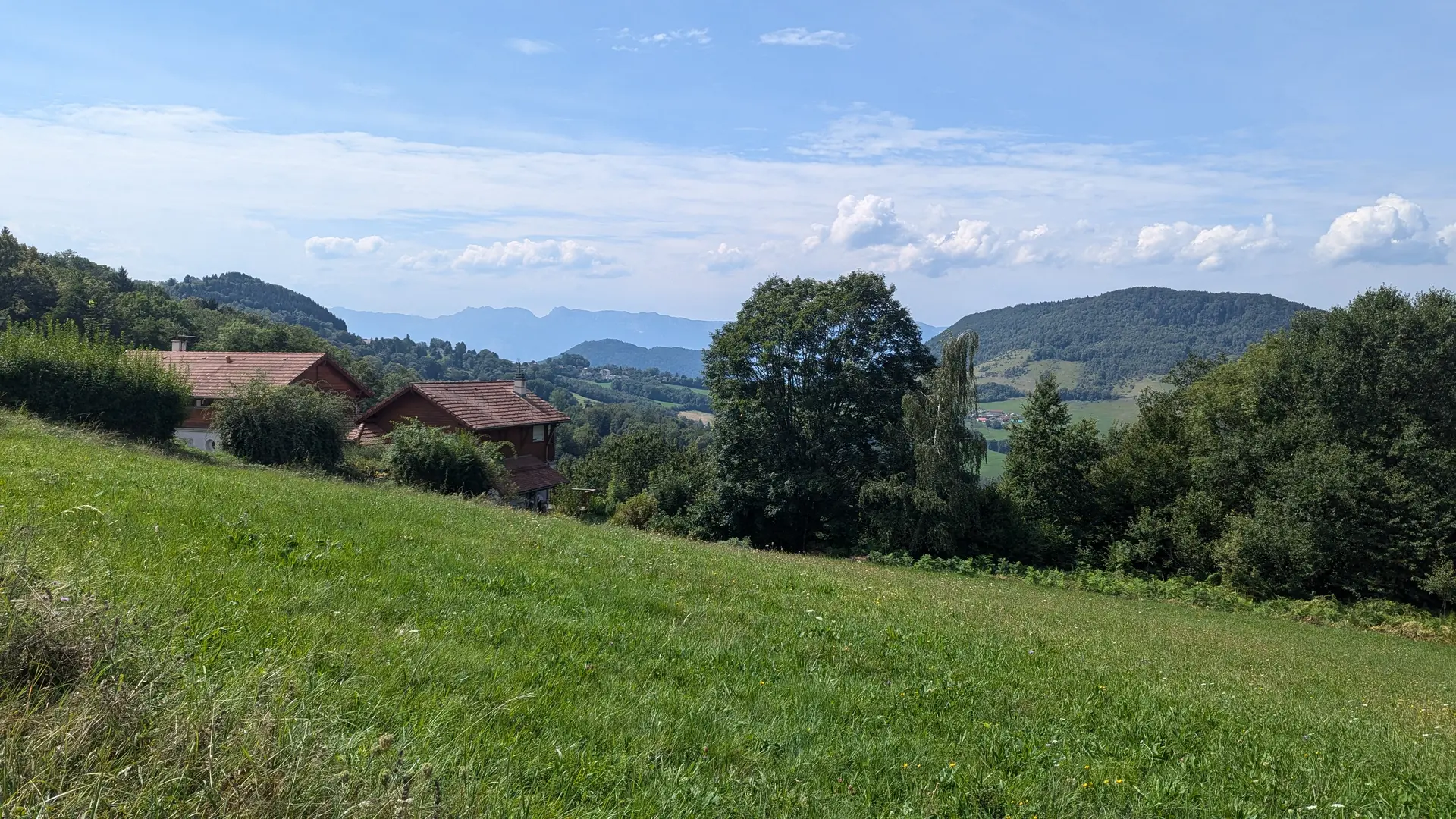 Vue sur le Vercors depuis les Royets