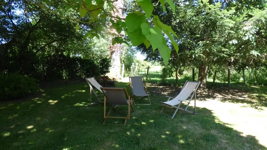 coin repos dans le jardin