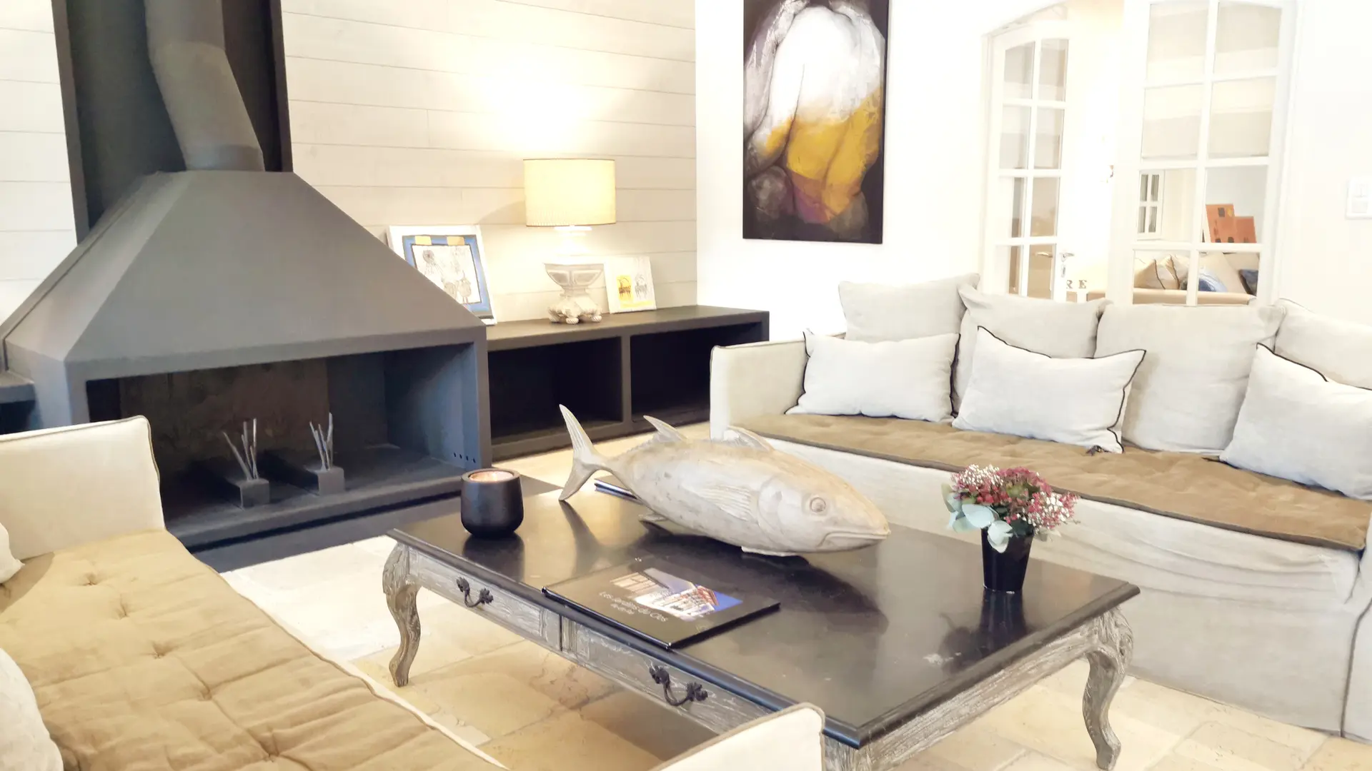 Fireplace and sofas - Reception area